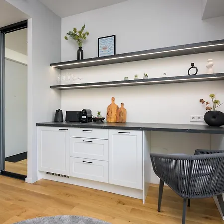 Dreamy Esplanaadi Apartment Parnu